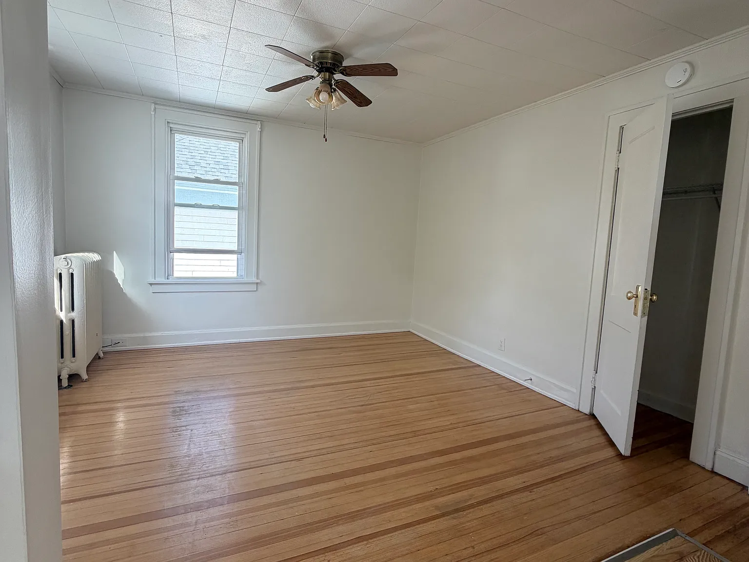 29 Orlando Ave — Photo 2