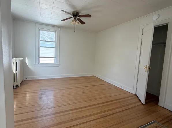 29 Orlando Ave Floor 2, Albany, NY 12203