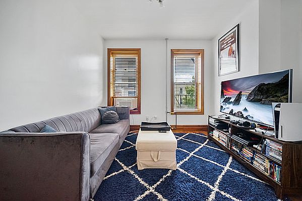 1st image of 95 15th St #3F