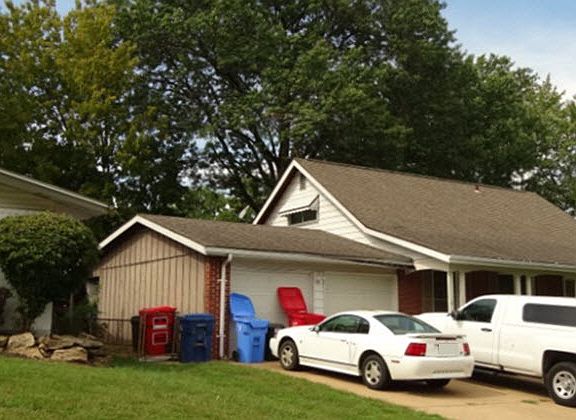 3rd image of 155 Broadmere Dr