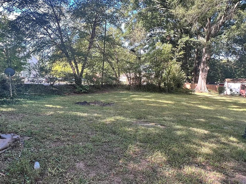 2nd image of 19813 Washam St