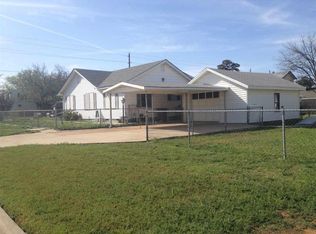 1512 SW 9th St, Lawton, OK 73501