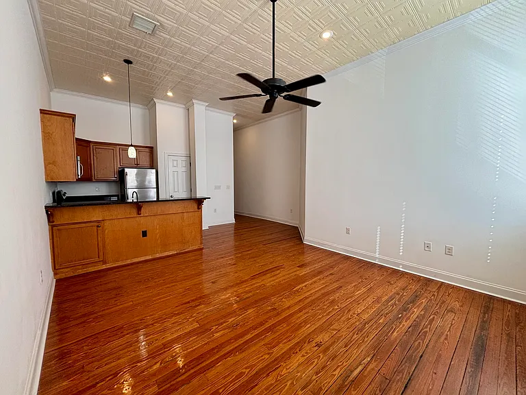 1204 Broad St #4 — Photo 7