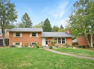 359 Mowry Dr, Pittsburgh, PA