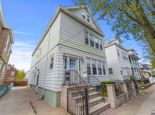 28 Knapp Ave, Clifton, NJ 07011