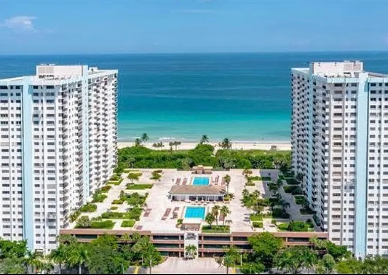 1201 S Ocean Dr — Photo 3