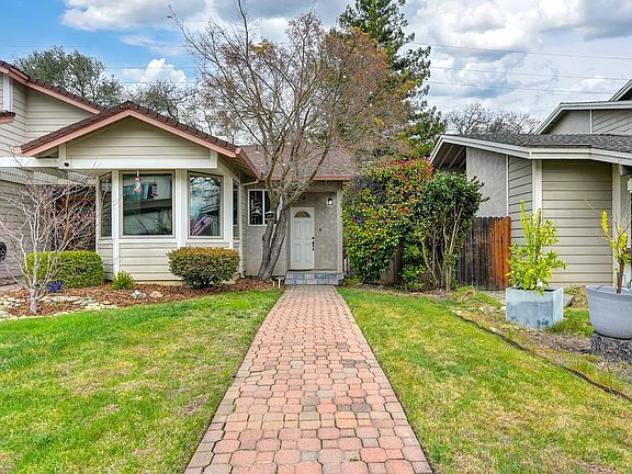3rd image of 8265 Northwind Way