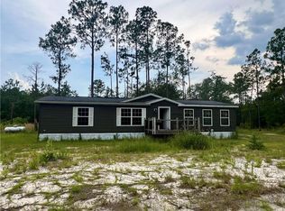 6936 Greenfield Rd, Blackshear, GA 31516