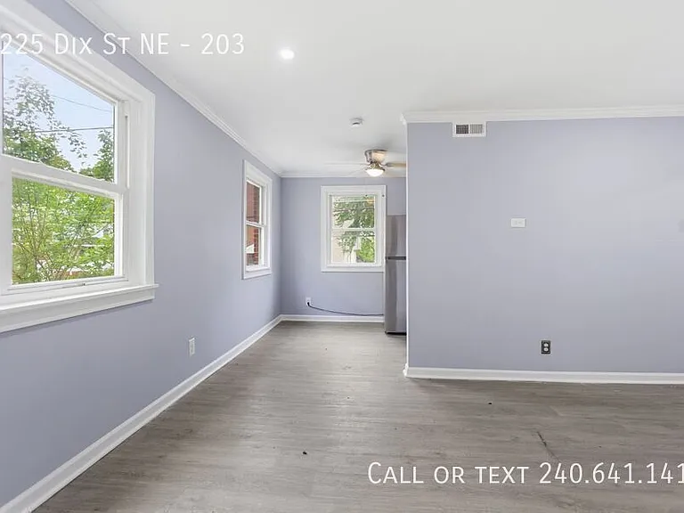 5225 Dix St NE #203 — Photo 3