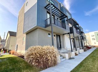 6361 W Birch Run Rd, South Jordan, UT 84009