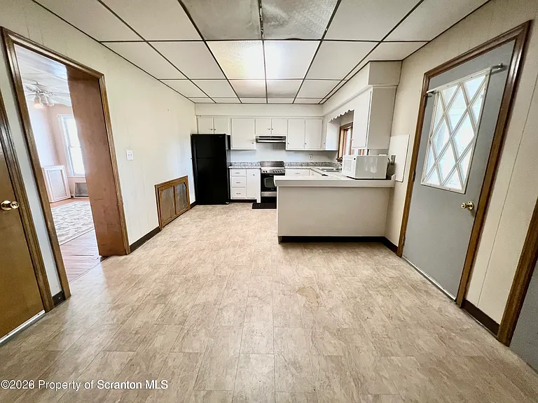 608 Taylor Ave — Photo 14
