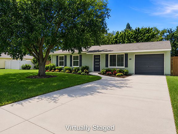 3rd image of 484 SW EASTPORT Circle