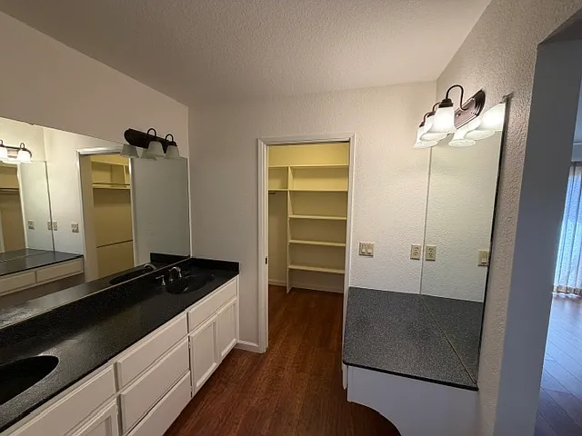 2472 American River Dr — Photo 9