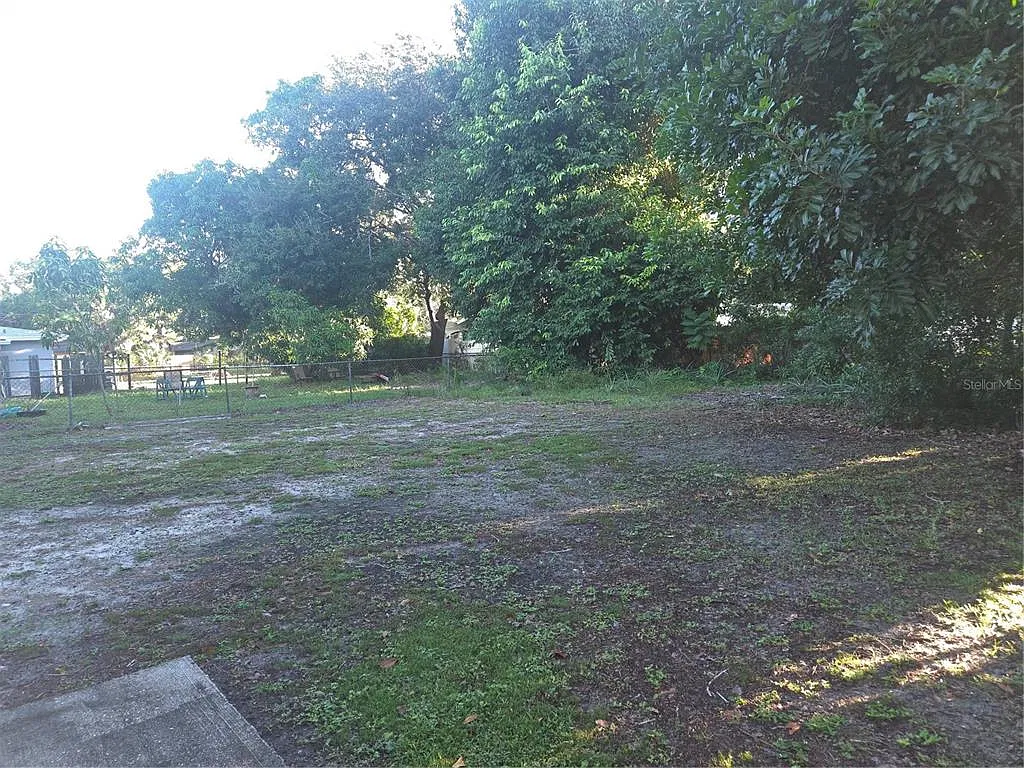 2 bed, 1.0 bath, 800 sqft, $1,395 — Photo 3