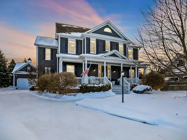 15110 Champion Cir, Carmel, IN 46033