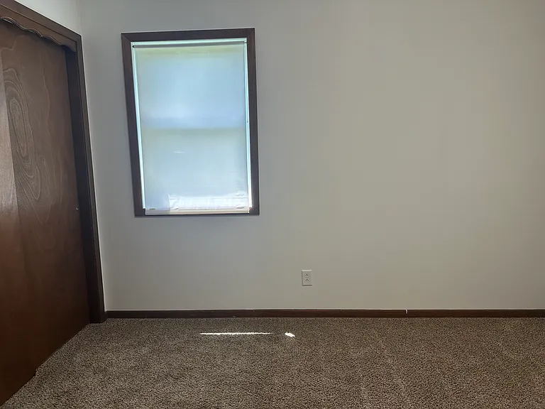 112 Meadow Ln — Photo 15