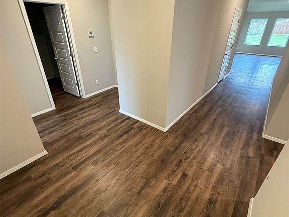 5th image of 23022 S Mae Dr
