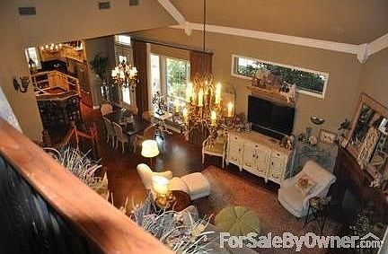 This is where you come to relax
						:
						Professionally landscaped yard with pond, hot tub, deck and outdoor dining