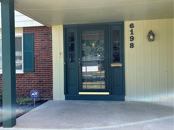 4th image of 6198 Weybridge Dr
