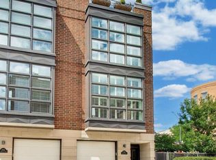 2868 N Orchard St, Chicago, IL 60657
