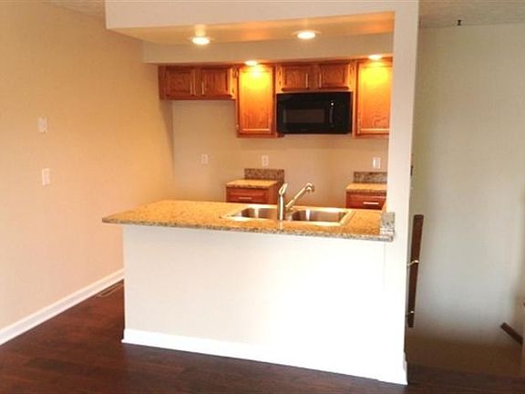 5th image of 4717 Kynnelworth Dr APT 105