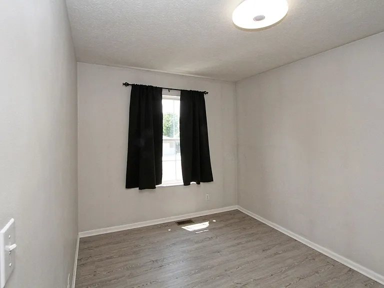 3540 W Garfield St — Photo 12