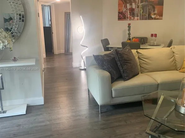 505 Spencer Dr APT 101, West Palm Beach, FL 33409