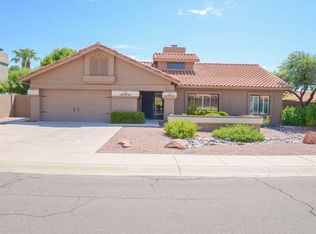 917 E Knight Ln, Tempe, AZ 85284