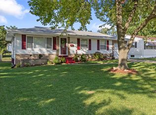 619 Haddock Dr, Saint Louis, MO 63137