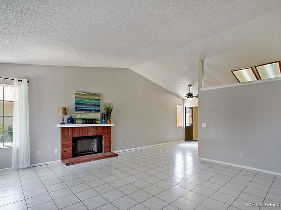 4th image of 27650 Camino Bella