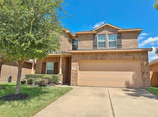 18214 Tuscana Shores Dr, Cypress, TX 77433