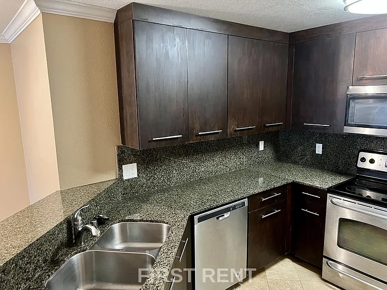 7585 Charmant Dr #802 — Photo 4