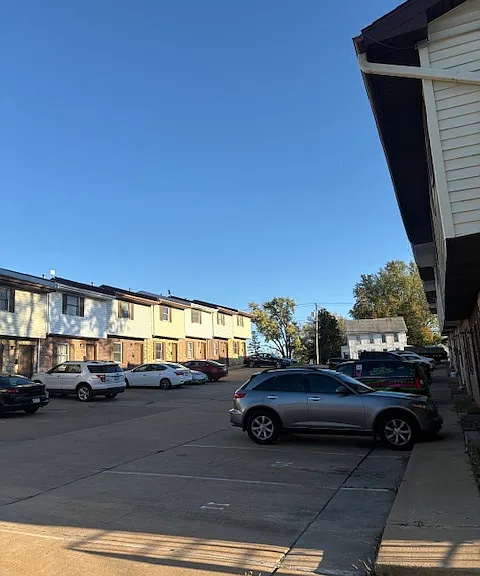 2365 University Ave — Photo 12
