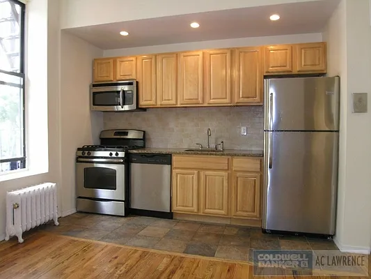 Rented by Aclawrence | media 64