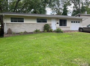 1980 Parker Rd, Florissant, MO 63033