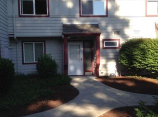 59 Olding Rd APT D, Bremerton, WA 98312