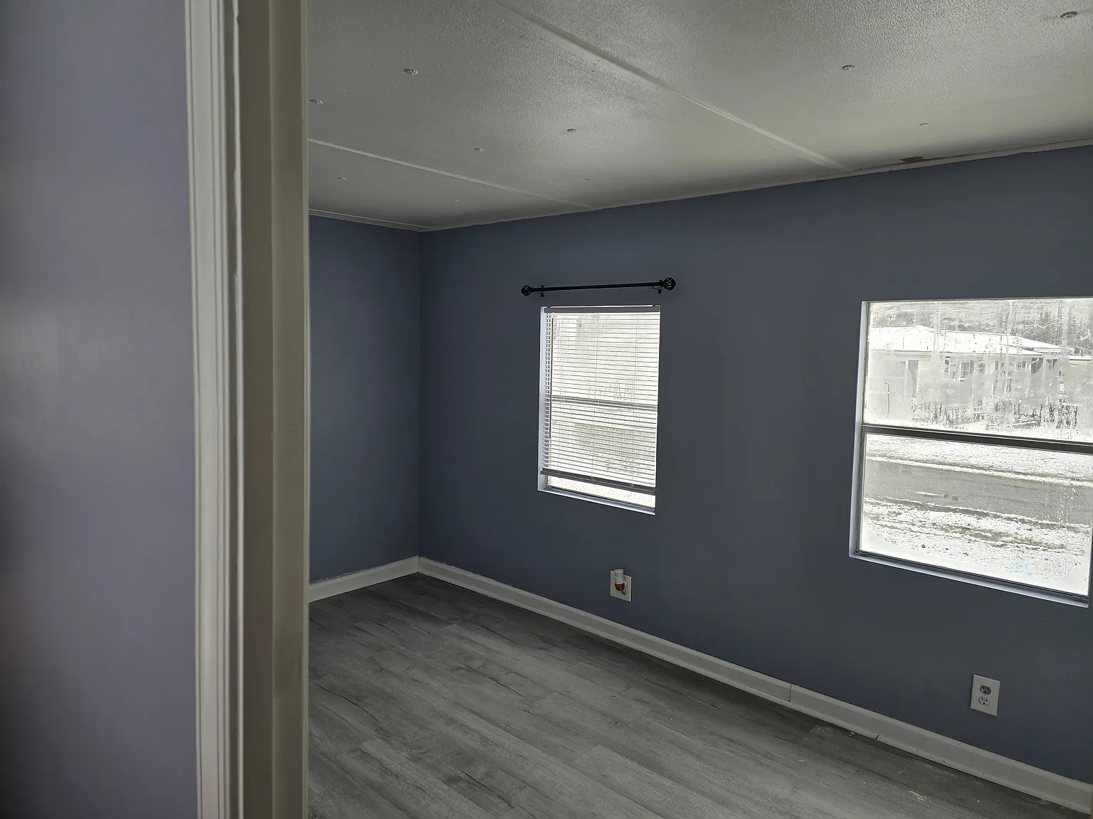 2 bed, 600 sqft, $1,800 — Photo 2