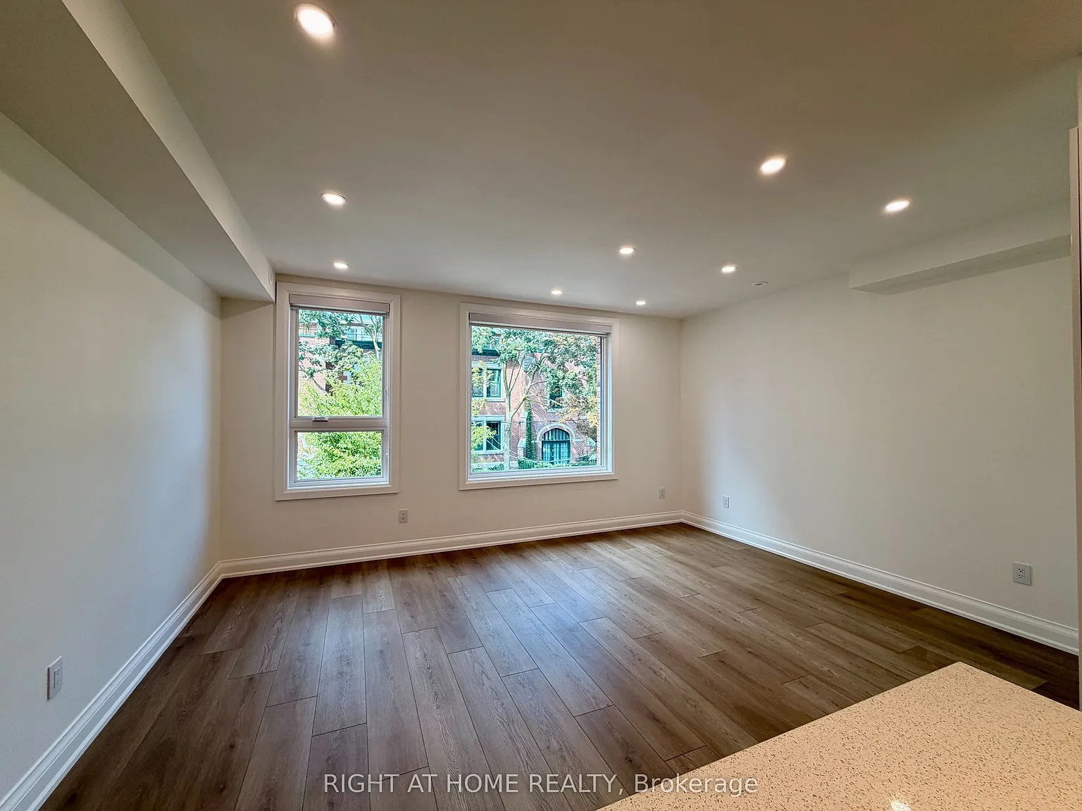 2 bed, $4,200 — Photo 4