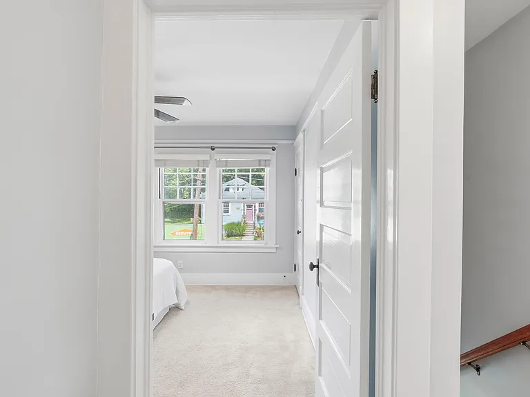 3669 Stettinius Ave — Photo 30