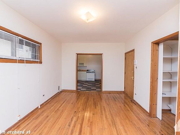 4th image of 2840 N Orchard St #1116