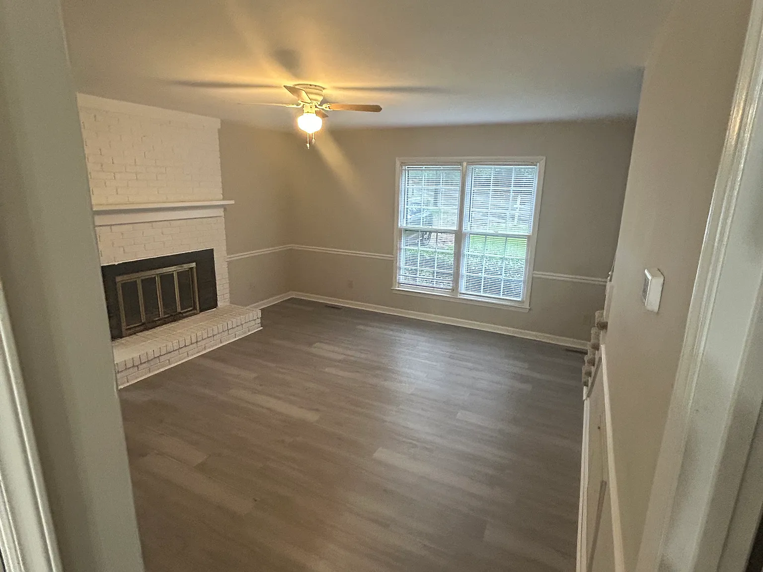 2 bed, 2.5 bath, 1100 sqft, $1,488 — Photo 4