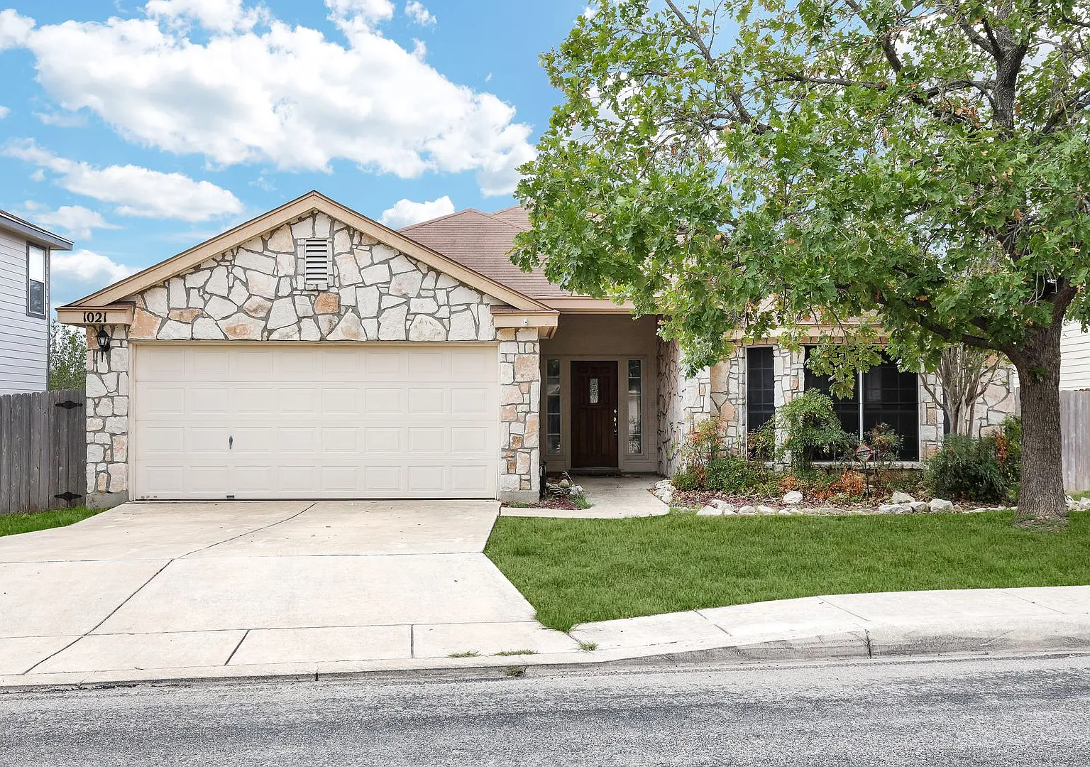 Beautiful Single-Story Home with Greenbelt Views & No Rear Neighbors — Photo 1