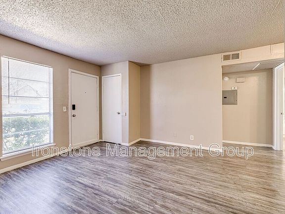 5th image of 4659 S Darlington Ave #2-M