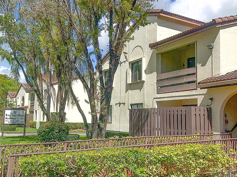 8911 SW 123rd Ct #101 — Photo 1