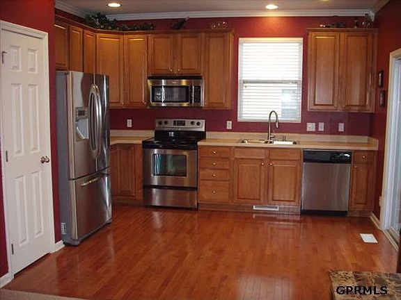 2nd image of 2405 S River Rock Dr
