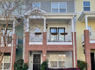 130 Braeside Ct, Cary, NC 27519