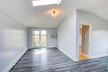 Sold by Chantior Real Estate LLC