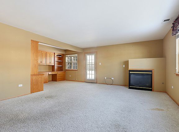 4th image of 18420 Millennium Dr