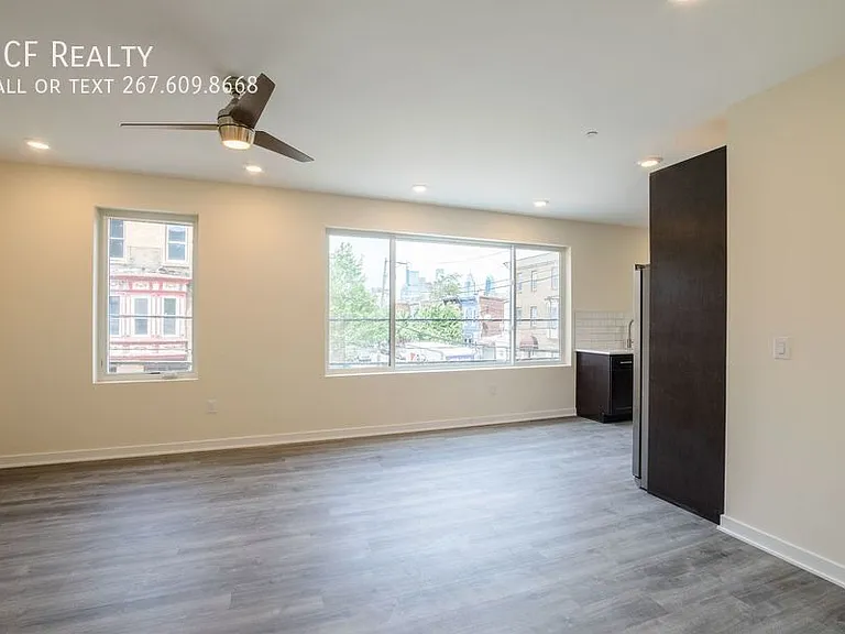 1300 S 24th St #D2 — Photo 2