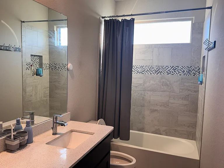 15801 Caballero Dr — Photo 5